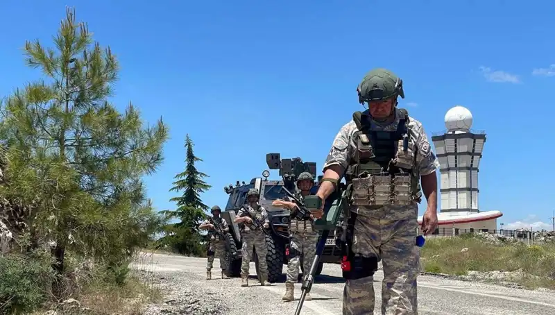 Bayramda Nöbet Tutan Mehmetçik'ten Vatanseverlik Dolu Bir Hikaye