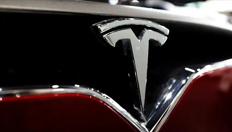 Tesla’da FSD Beklentisi: Ucuz Model Tartışmaları ve HW3 Sahiplerinin Hayal Kırıklığı