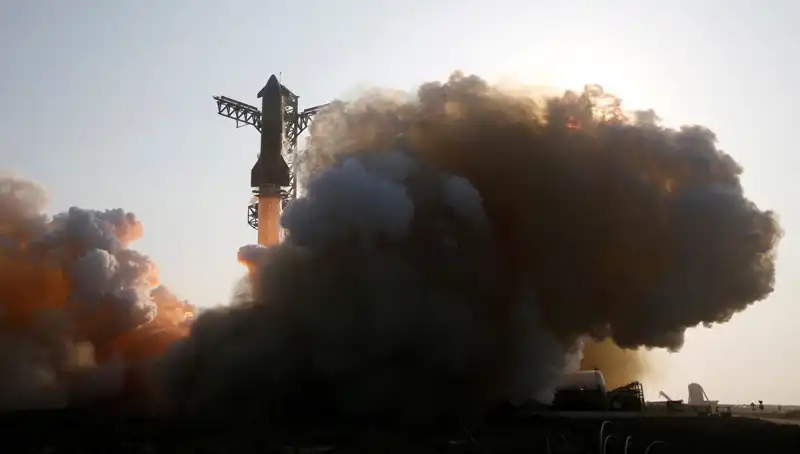 Starship Roketi 9'uncu Testte Kontrolden Çıktı: Uzay Macerasında Yeni Dönem