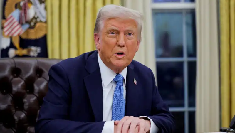 Trump'tan Çarpıcı Açıklama: İran'dan Petrol Alan Ülkelere Yaptırım Uygulanacak