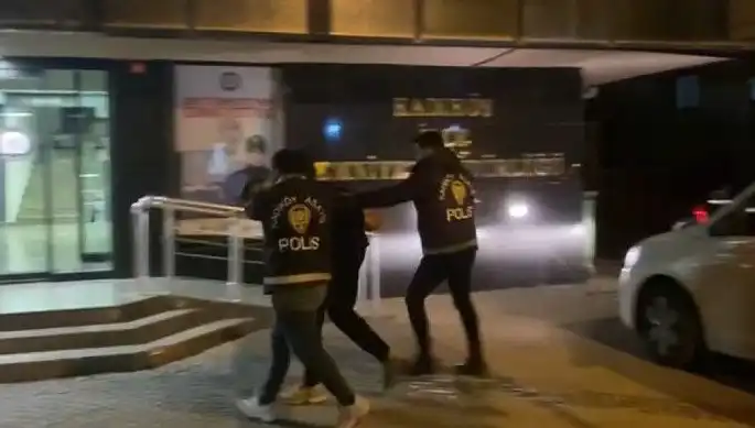 Galatasaray Taraftarını Yaralayan Şahsın Kimliği ve Yakalanma Süreci