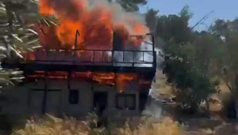 Bodrum'da Kısa Sürede Kontrol Altına Alınan Yangın Panik Yarattı