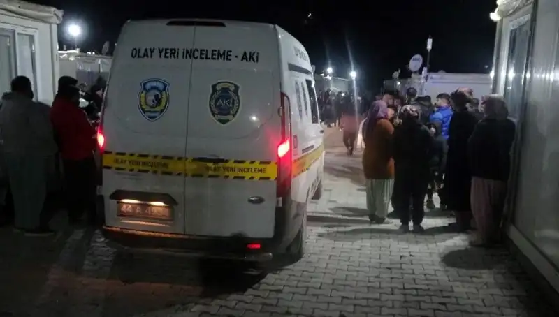 Husumet Kurbanı: Görülen Kavga Kanlı Bitti!