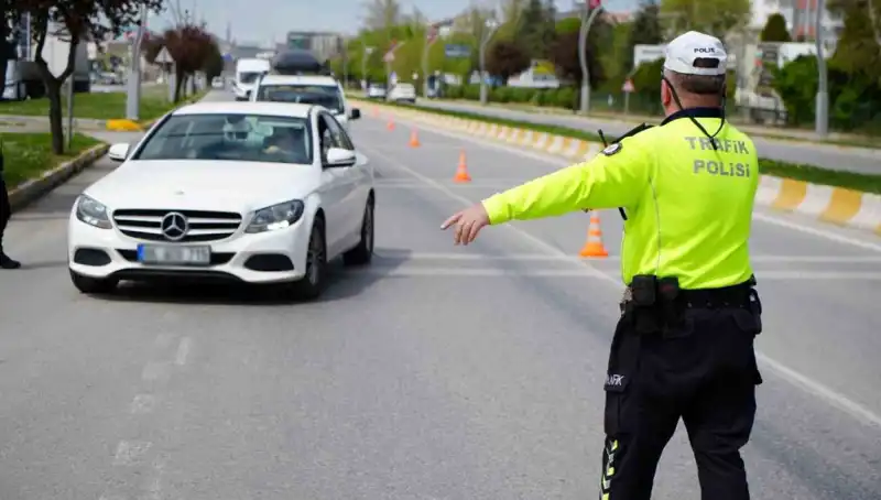 2025’te Trafik Cezalarında Şok Artış! Yeni Düzenlemeler Neler Getiriyor?