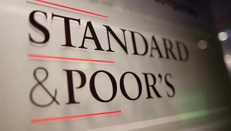 S&P'den Fransa'nın Kredi Notuna "Negatif" Ayarı!