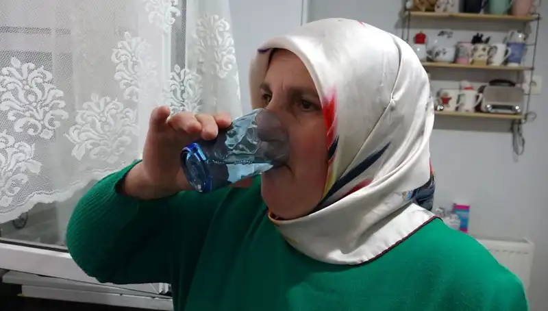 30 Yıldır Nisan Yağmuru İçerek Şifa Buluyor: Geleneklerin Gücü