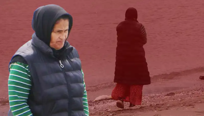 Sahilde 132 Gündür Bekleyen Gizemli Adamın Hikayesi