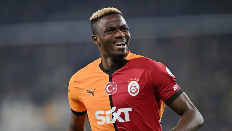 Osimhen'in Geleceği: Yeni Takımı Ne Napoli Ne de Galatasaray Olacak mı?