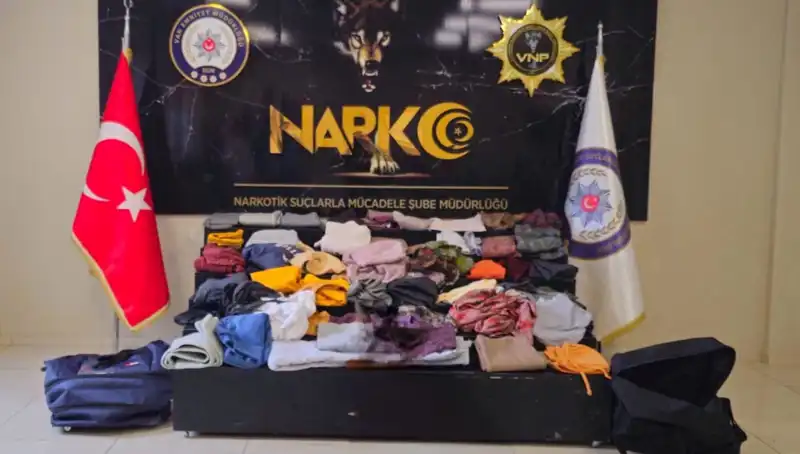 Türkiye'de 32 Kilo Metamfetaminle Yakalanan Şebeke, Uyuşturucu Ticareti Üzerine Detaylar!
