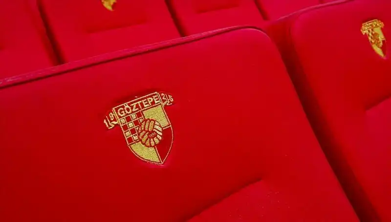 Göztepe, Sözleşme İmzaladığı Junior Olaitan ile Güçlendi!