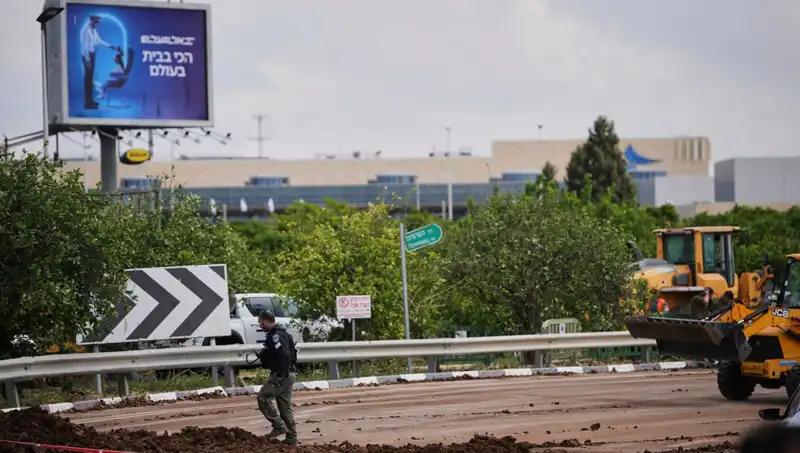 Husilerin Hedefi: İsrail’in Ben Gurion Havalimanı Balistik Füze ile Vuruldu