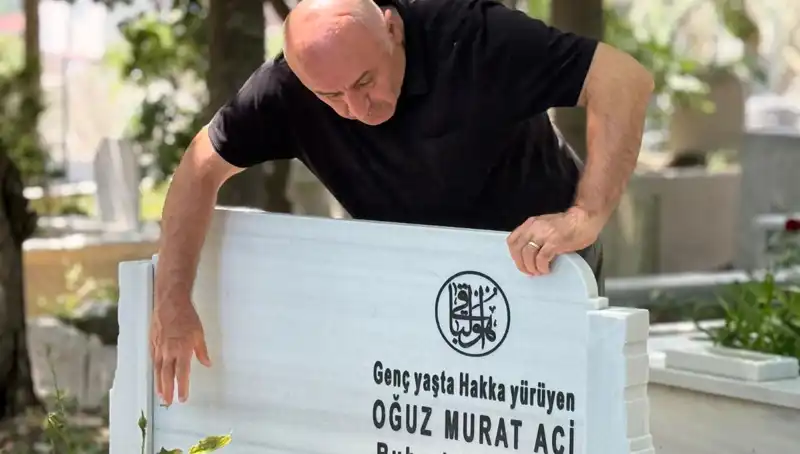 Aci Ailesinin Hüzünlü Babalar Günü: Kaybın Derin Yarası