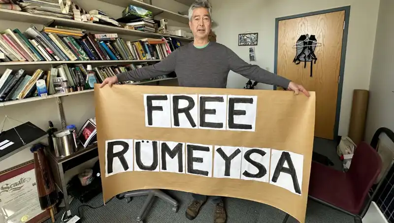 Amerika'da Profesör, Rümeysa Öztürk İçin Açlık Grevine Başladı