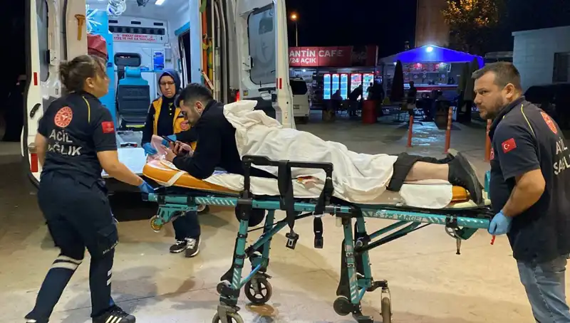 Kavga Eden Çiftçi Uyardı, Sonrasında Bacağı Bıçaklandı