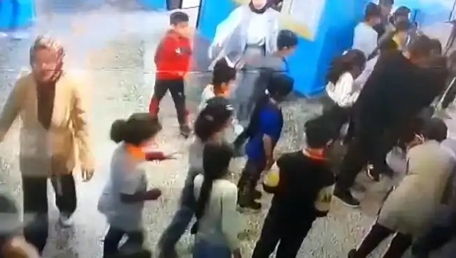 Mardin'de Boğulmak Üzere Olan Öğrenciyi Müdür Yardımcısı Kurtardı