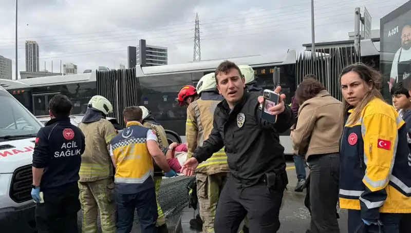 Metrobüs Kazası: Hayatını Kaybedenler ve Seferlerin Durdurulması