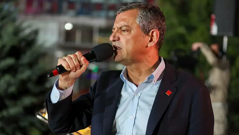 Özgür Özel, CHP’nin Susturulamayacağını Provokasyonla Gösterdi!