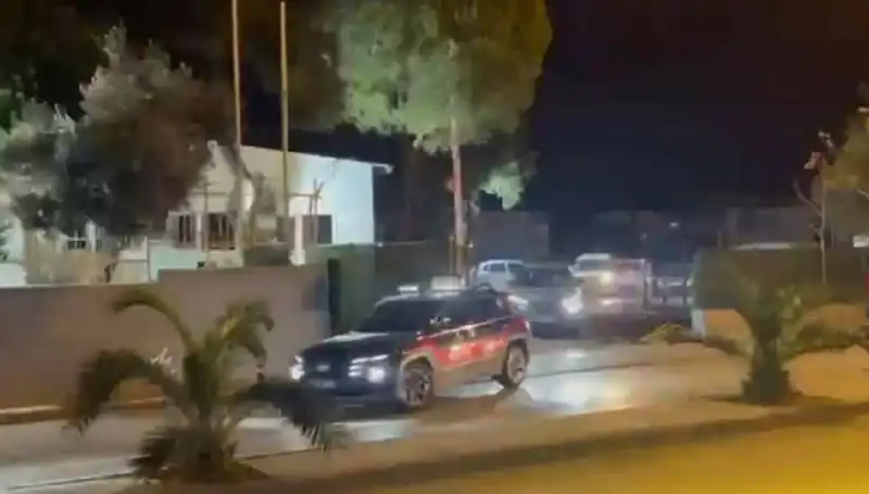 İzmir'de Dev Operasyon: 24 Saatte 141 Hükümlü Ele Geçirildi