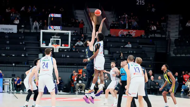 Anadolu Efes ile Panathinaikos'un Büyük Maçı Ne Zaman? Tüm Detaylar Burada!