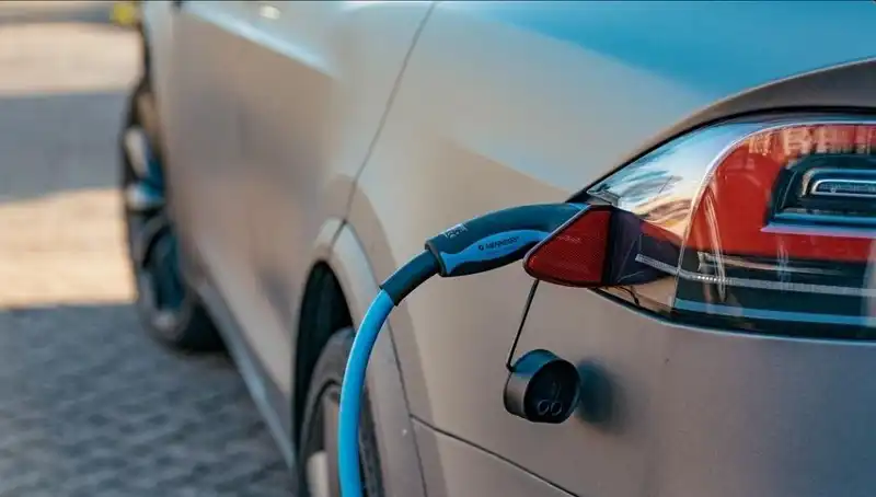 Elektrikli Araç Talepleri Neden Düşüyor? Son Veriler Şaşırtıyor!