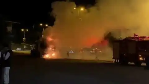 Zonguldak'ta Seyir Halindeki TIR'da Korkutan Alevler Yükseldi
