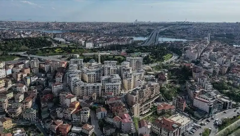 İstanbul'un Kentsel Dönüşüm Projeleri: İyileştirme mi, Kriz mi?