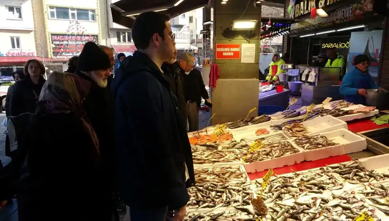 Hamsi Karaborsaya Düştü: Tezgahlarda Balık Çeşitliliği Yükseliyor