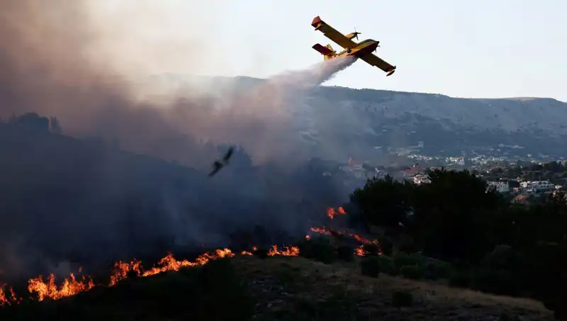 Sakız Adası’ndaki Orman Yangını Kontrol Altında: Neler Oluyor?