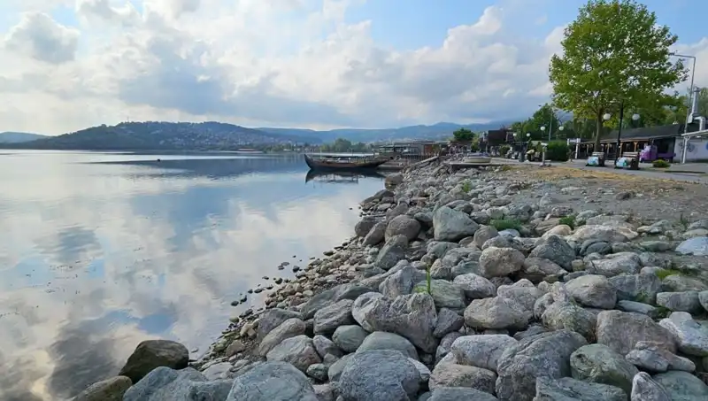 Sapanca Gölü'nde Su Seviyesi Kritik Bir Şekilde Düşüyor!